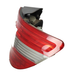 Feu arriere principal droit (feux) MERCEDES CLASSE B 245