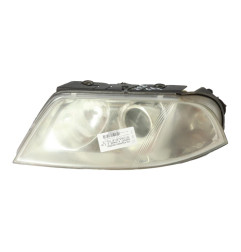 Optique avant principal gauche (feux)(phare) VOLKSWAGEN PASSAT 4 Photo n°1