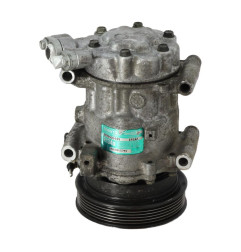 Compresseur clim RENAULT CLIO 2 Photo n°1