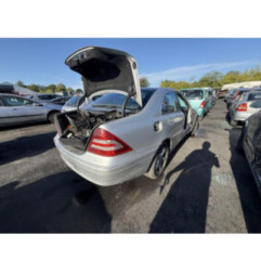 Pare choc arriere MERCEDES CLASSE C 203 Photo n°20