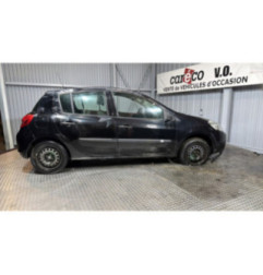 Pare boue avant droit RENAULT CLIO 3 Photo n°14