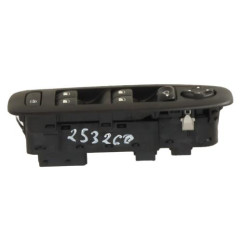 Interrupteur de leve vitre avant gauche PEUGEOT 208 1 Photo n°5