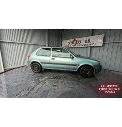 Feu arriere principal droit (feux) FORD FIESTA 4 Photo n°12