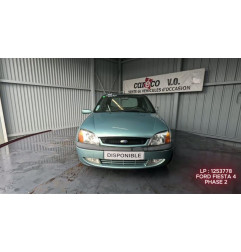 Feu arriere principal droit (feux) FORD FIESTA 4 Photo n°14