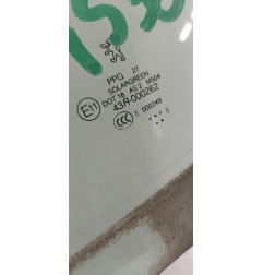 Vitre avant gauche PEUGEOT 407 Photo n°4