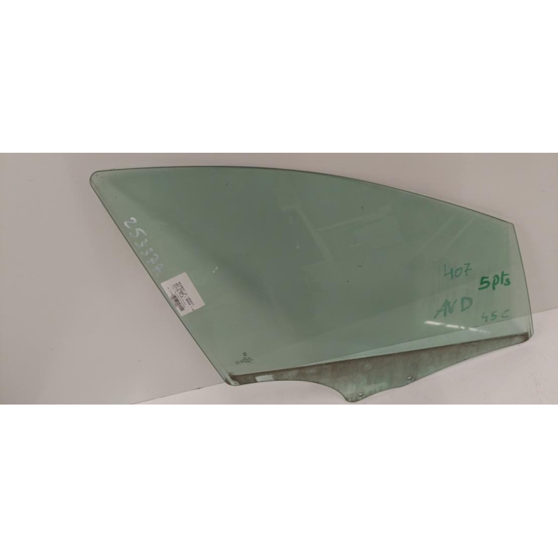 Vitre avant droit PEUGEOT 407