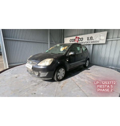 Porte avant gauche FORD FIESTA 5 Photo n°10