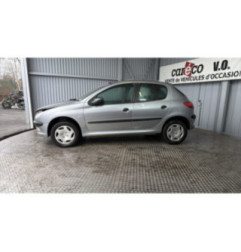 Compresseur clim PEUGEOT 206 Photo n°3