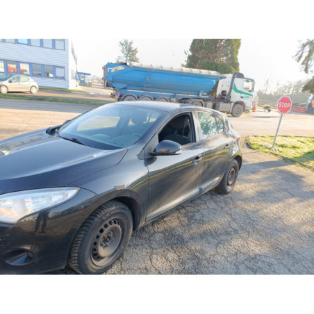 Poignee porte avant gauche RENAULT MEGANE 3