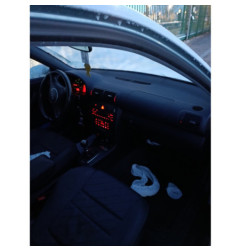 Attache ceinture avant droit AUDI A3 1 Photo n°17