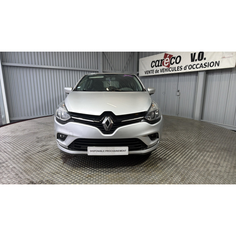 Custode arriere droit RENAULT CLIO 4