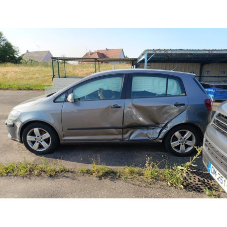 Moteur leve vitre avant droit VOLKSWAGEN GOLF PLUS Photo n°1