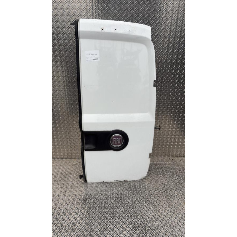 Porte de coffre droit FIAT DOBLO 2