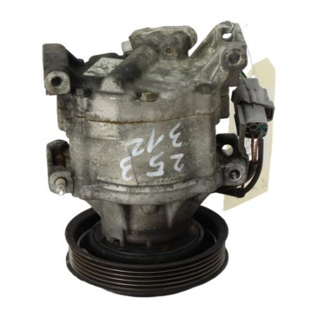 Compresseur clim TOYOTA YARIS 1 Photo n°1