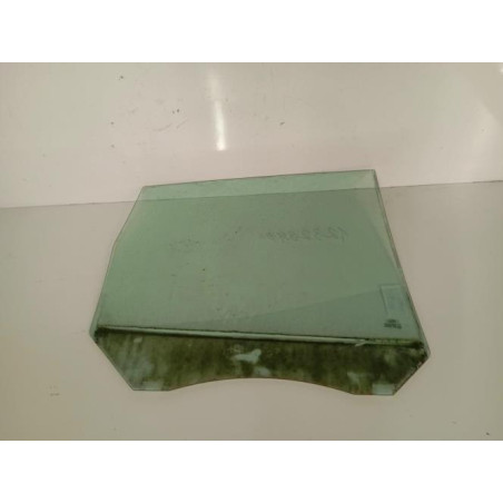 Vitre arriere gauche FORD C-MAX 1