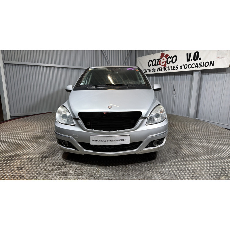 Vase de lave glace MERCEDES CLASSE B 245