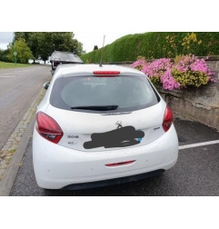 Interrupteur de leve vitre avant gauche PEUGEOT 208 1 Photo n°6