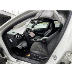 Capot MERCEDES CLASSE A 176 Photo n°15