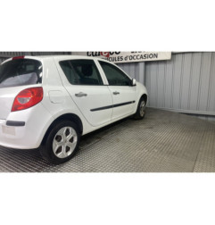 Volant RENAULT CLIO 3 Photo n°8