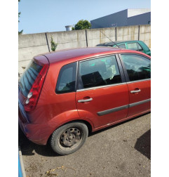 Malle/Hayon arriere FORD FIESTA 5 Photo n°9