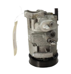 Compresseur clim VOLKSWAGEN GOLF 6 Photo n°4