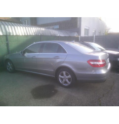 Pare choc avant MERCEDES CLASSE E 212 Photo n°6