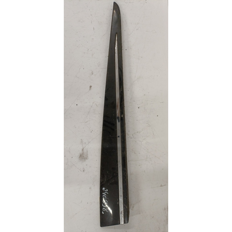 Baguette de porte avant droite RENAULT CLIO 4