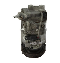 Compresseur clim BMW SERIE 1 E87 Photo n°1