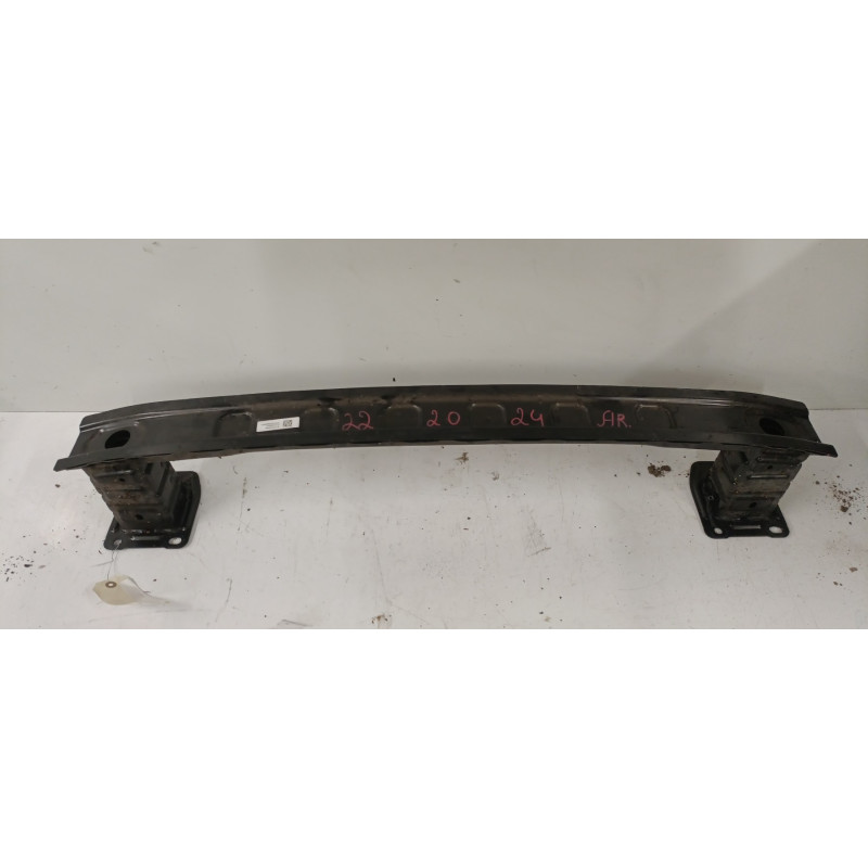 Renfort pare choc arriere (traverse) MERCEDES CLASSE A 177