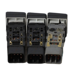 Bouton de warning KIA CARENS 2 Photo n°3