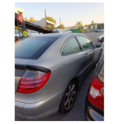 Calandre MERCEDES CLASSE C 203 COUPE SPORT Photo n°3