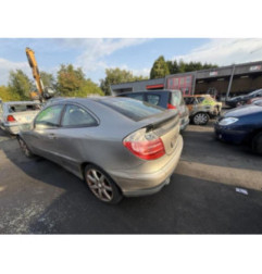 Calandre MERCEDES CLASSE C 203 COUPE SPORT Photo n°20