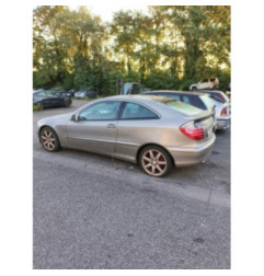 Pare choc avant MERCEDES CLASSE C 203 COUPE SPORT Photo n°11