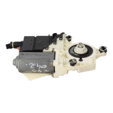 Moteur leve vitre arriere gauche VOLKSWAGEN GOLF 4 Photo n°1