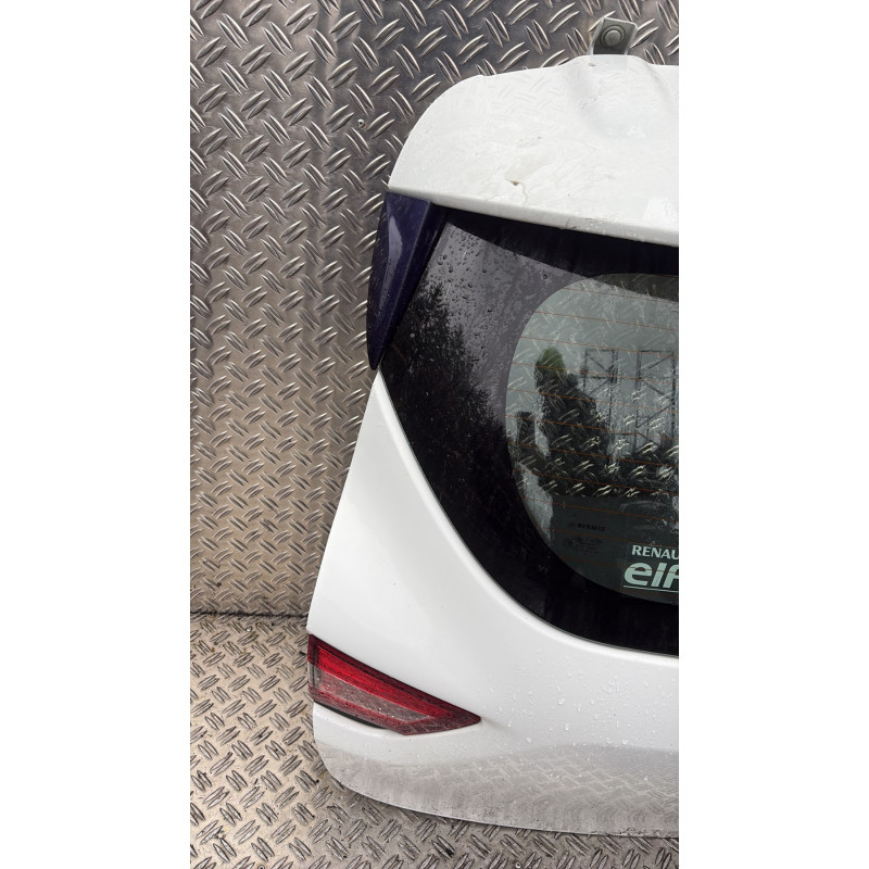 Malle/Hayon arriere RENAULT CLIO 4