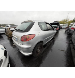 Pare choc arriere PEUGEOT 206 Photo n°19