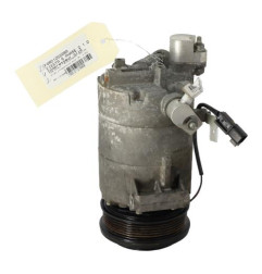 Compresseur clim FORD FIESTA 6 Photo n°4