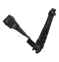 Attache ceinture avant droit BMW SERIE 1 F20 Photo n°3