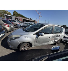 Renfort pare choc avant (traverse) RENAULT SCENIC 3 Photo n°8