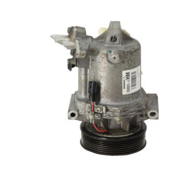 Compresseur clim DACIA DUSTER 1 Photo n°1