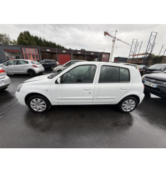 Aile avant gauche RENAULT CLIO 2 CAMPUS Photo n°13