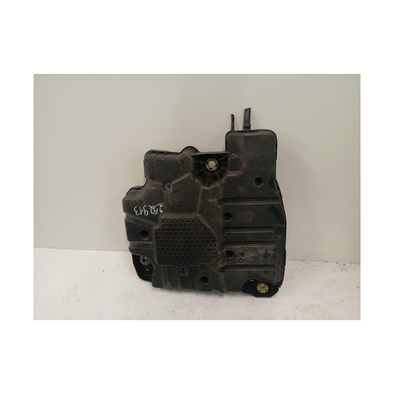 Reservoir AdBlue PEUGEOT 208 1