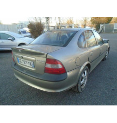 Alternateur OPEL VECTRA B Photo n°9