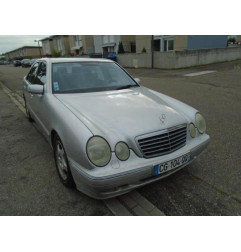 Feu arriere secondaire gauche (feux) MERCEDES CLASSE E 210 Photo n°11