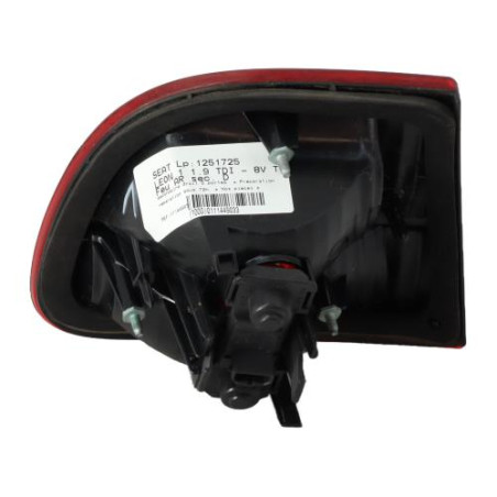 Feu arriere secondaire droit (feux) SEAT LEON 1