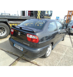 Feu arriere principal droit (feux) SEAT CORDOBA 1 Photo n°8