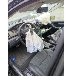 Feu arriere secondaire droit (feux) MERCEDES CLASSE B 245 Photo n°8