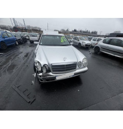 Feu arriere secondaire gauche (feux) MERCEDES CLASSE E 210 Photo n°6