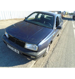 Feu arriere principal droit (feux) VOLKSWAGEN VENTO Photo n°6