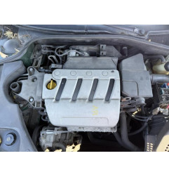 Feu arriere secondaire droit (feux) RENAULT LAGUNA 2 Photo n°10